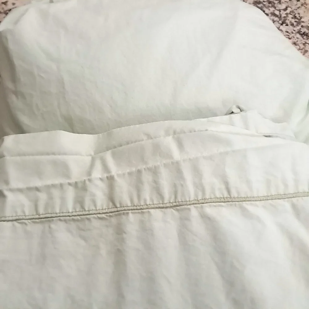 Neiman Marcus QUEEN bed sheets pastel green Egyptian cotton flat & fitted‎ dobby